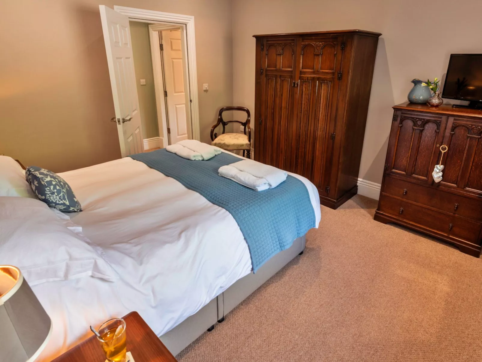 The Old Post Office Apartment 1-Inside