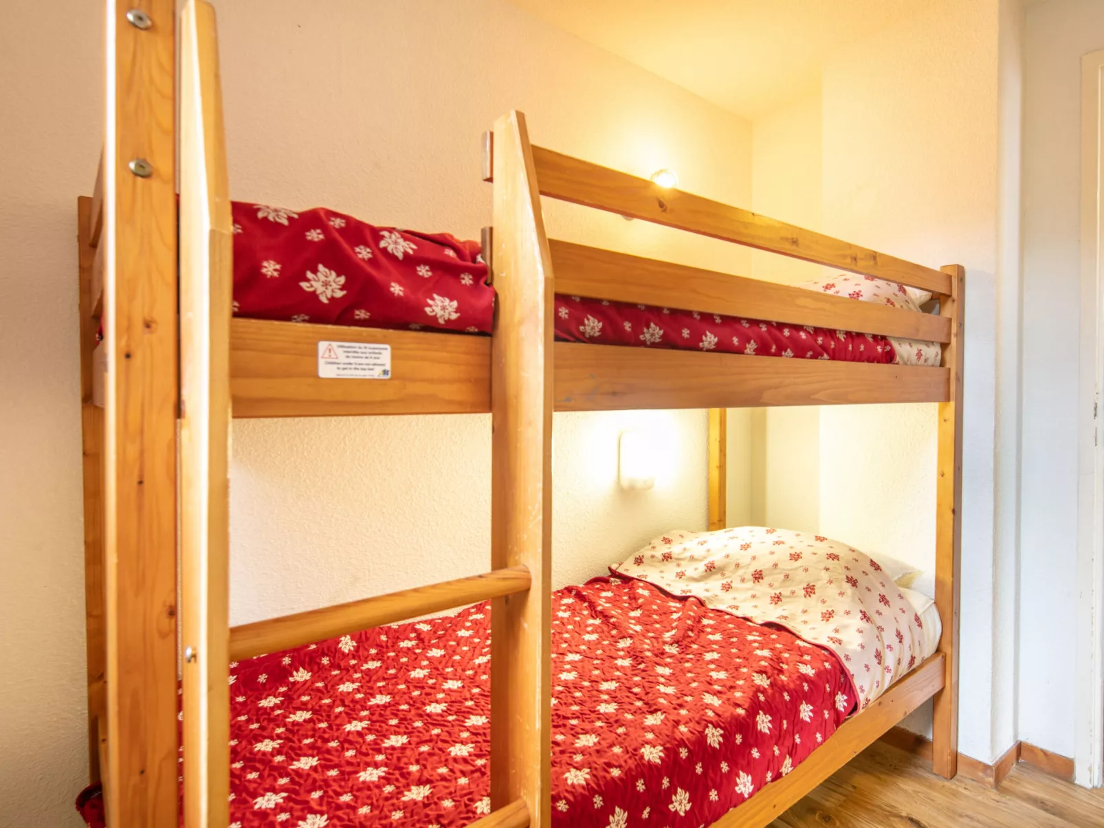 V du Bachat Arolles A-Dedans