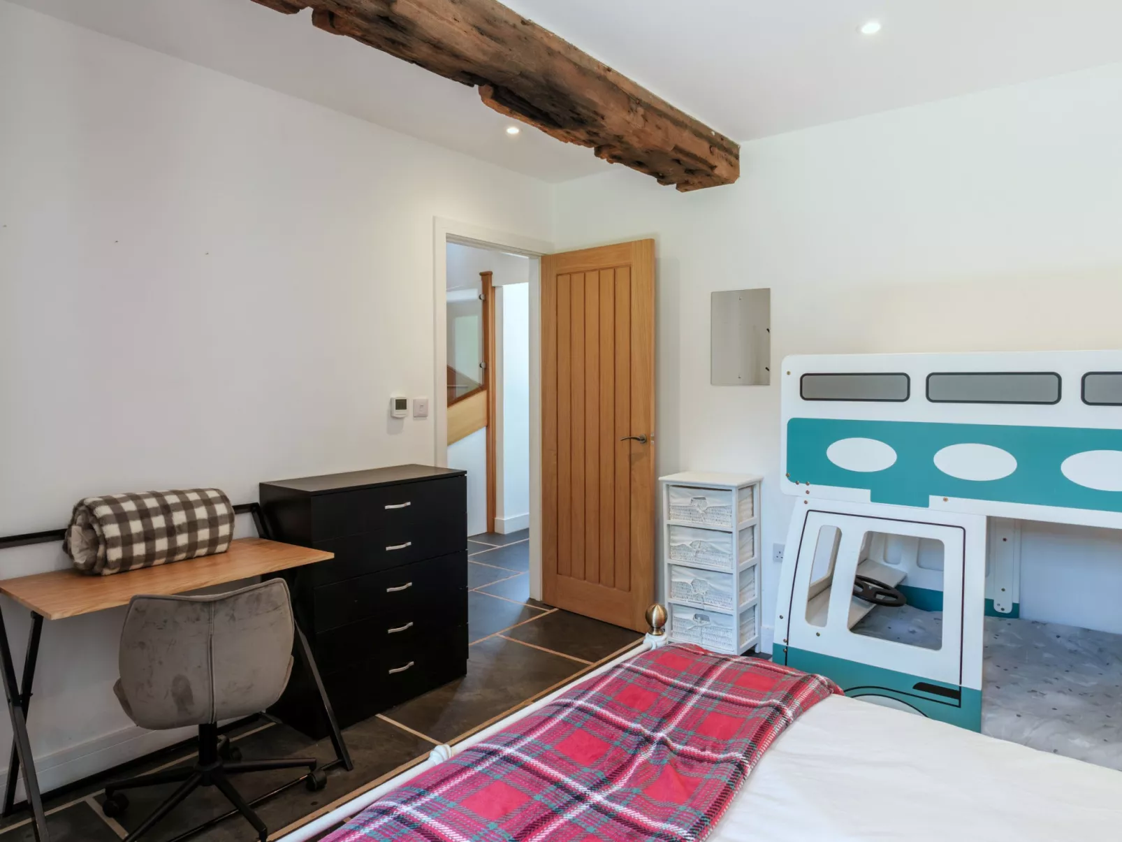 Wiggle Barn, Kingsand-Dedans