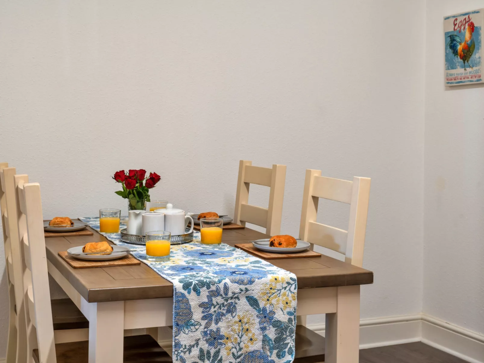 No. 6 Porthgwidden-Inside