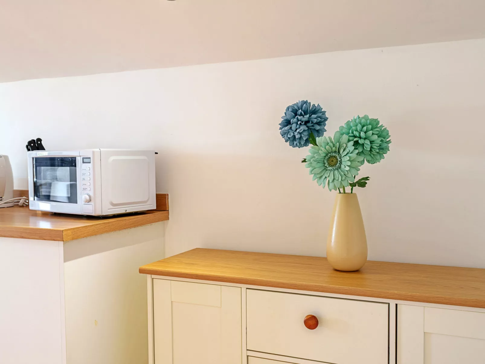 Stable Barn Apartment at Bodmin Moor-Dedans