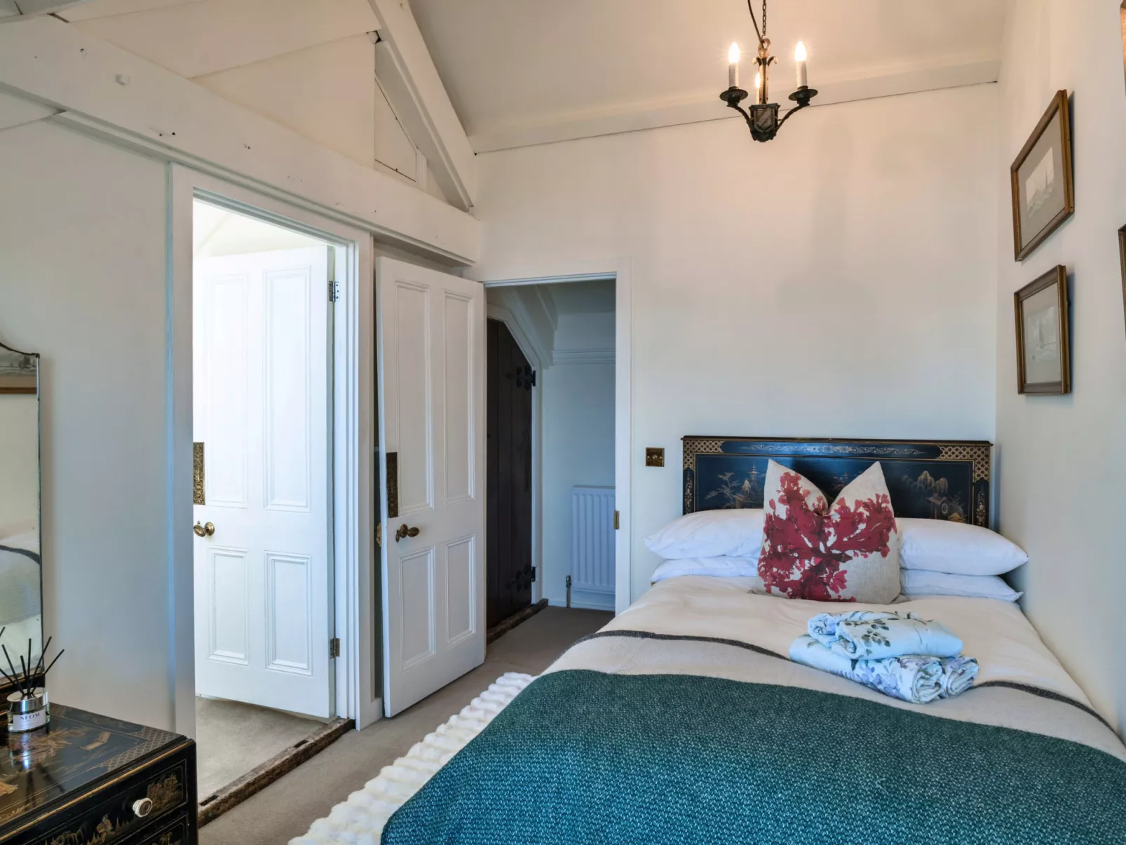 Penley Villa-Drinnen