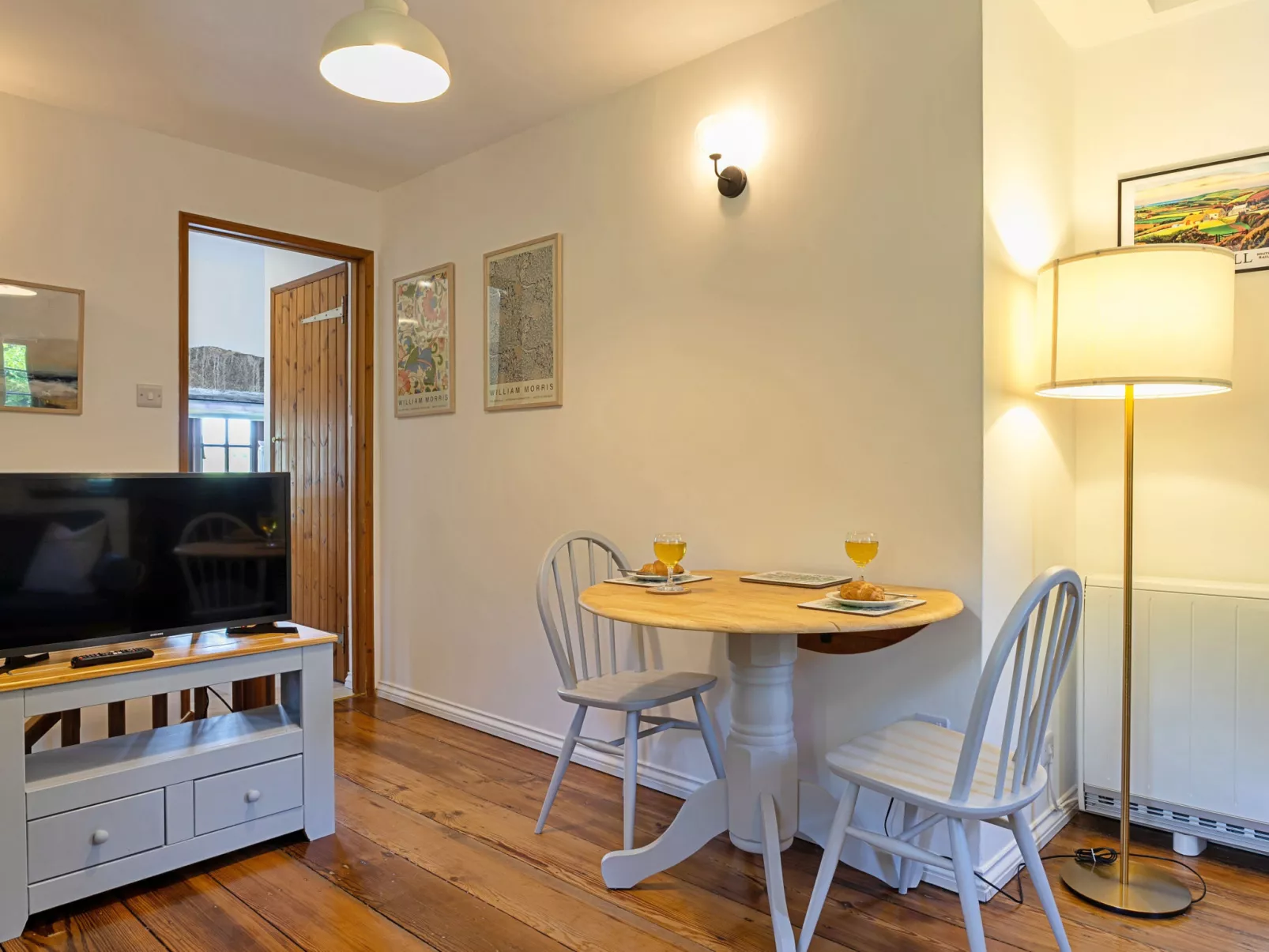 Rowella Cottage-Dedans