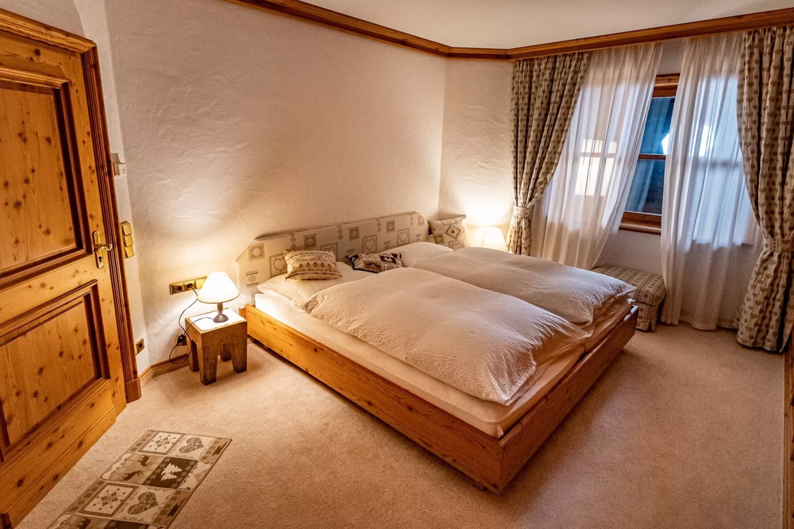 Bad Kleinkirchheim Lush and Spacious Villa with Indoor Pool and Wellness - Seven Bedroom Villa-Bedroom