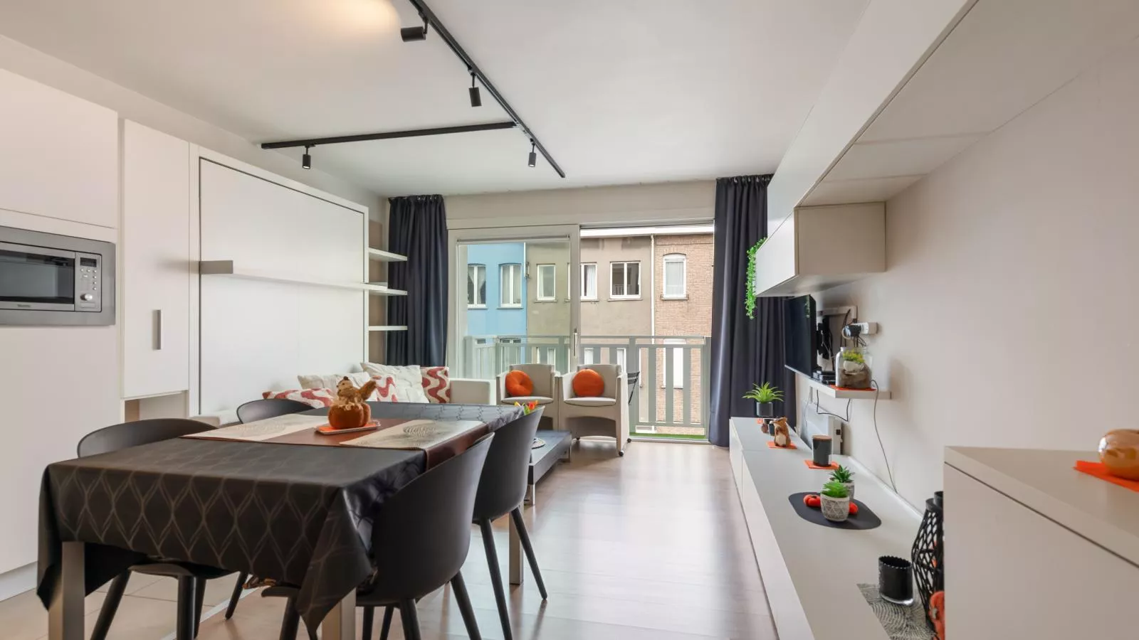 Tranquil à Deux-Living room