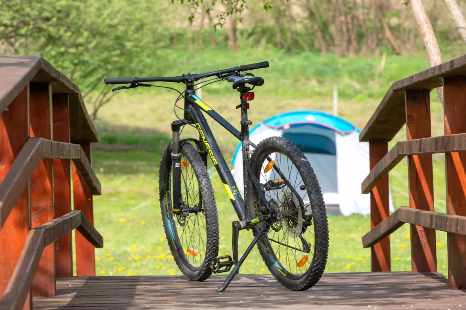 Robinzonski Kamp Hofman - Tent-Extérieur