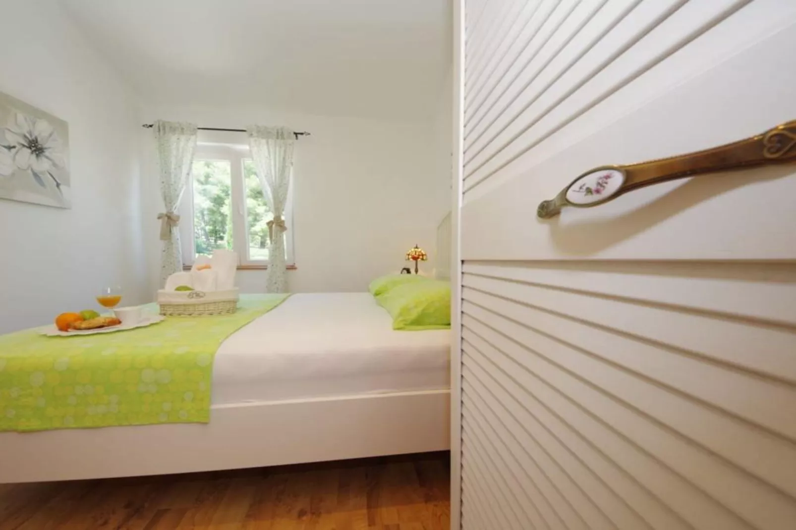 Two-Bedroom Apartment (Lavanda)-Bedroom