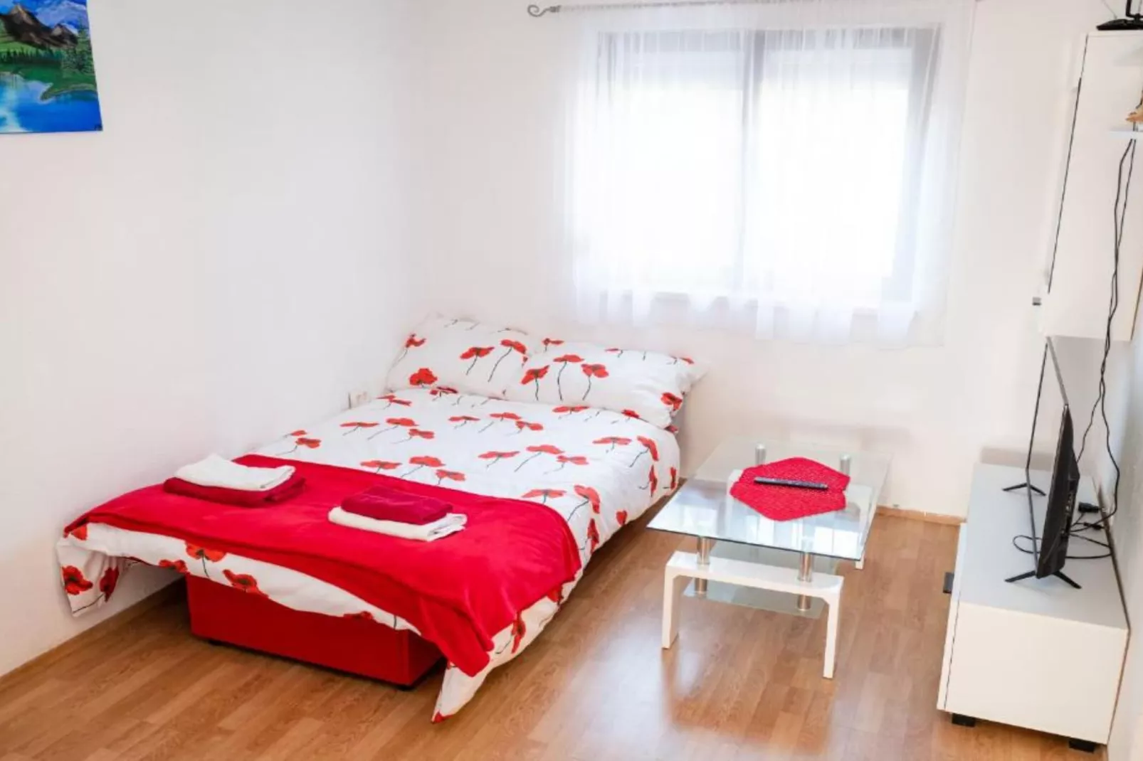 One Bedroom Apartment With Terrace (A1)-Nicht zugeordnet