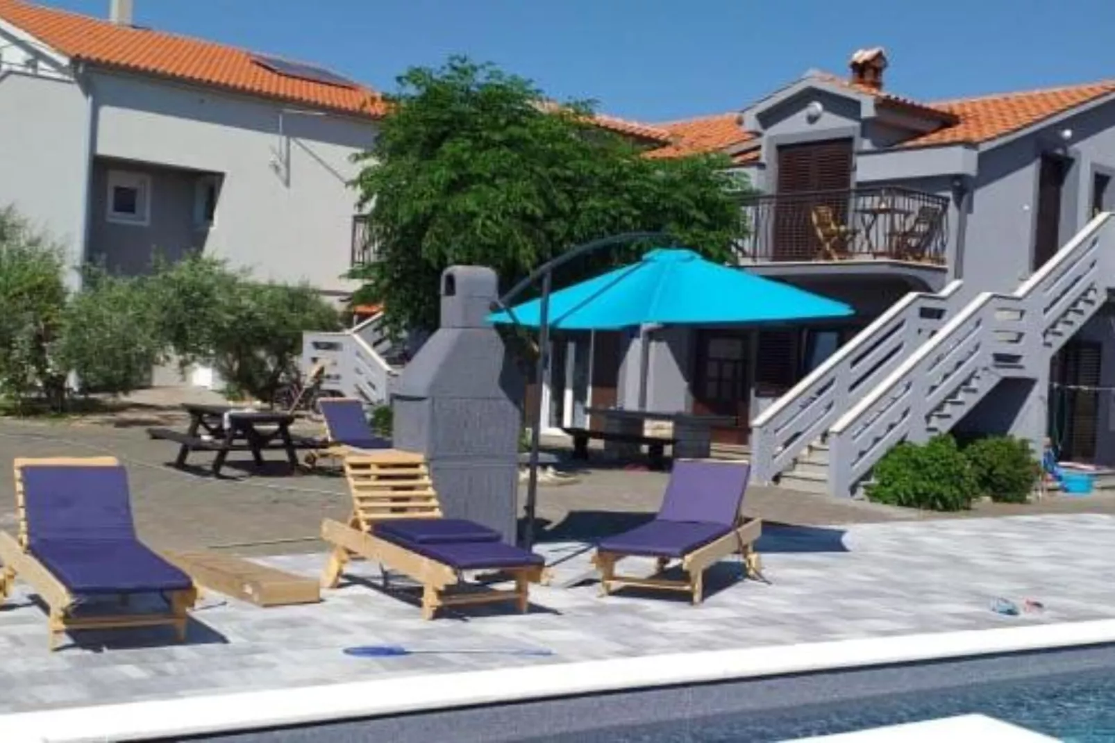 Apartments Franica with Heated Pool and Hot-Tub - Two Bedroom Apartment with Balcony-Swimming pool