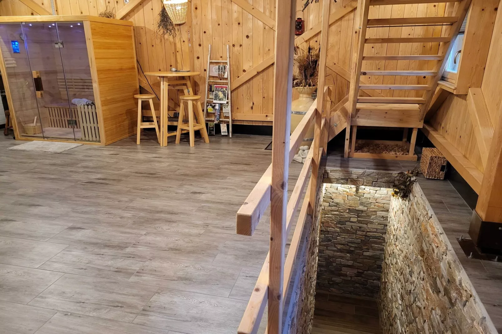 Echo Valley Hillside Holiday Home with Sauna - Two Bedroom Holiday Home with Sauna-Schlafzimmer