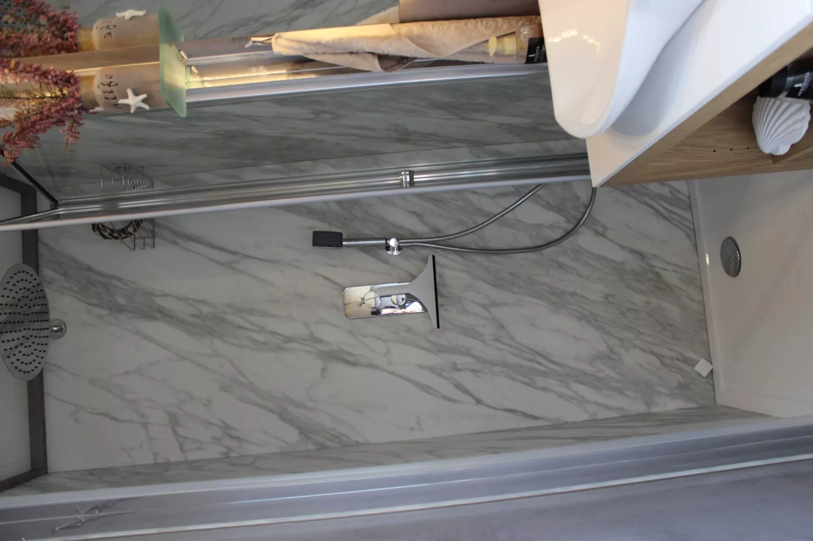 The Seaborn Residence - Two Bedroom Floating House-Bathroom