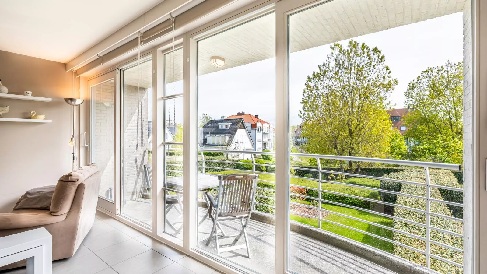 Aman dOr I-103-View in summer