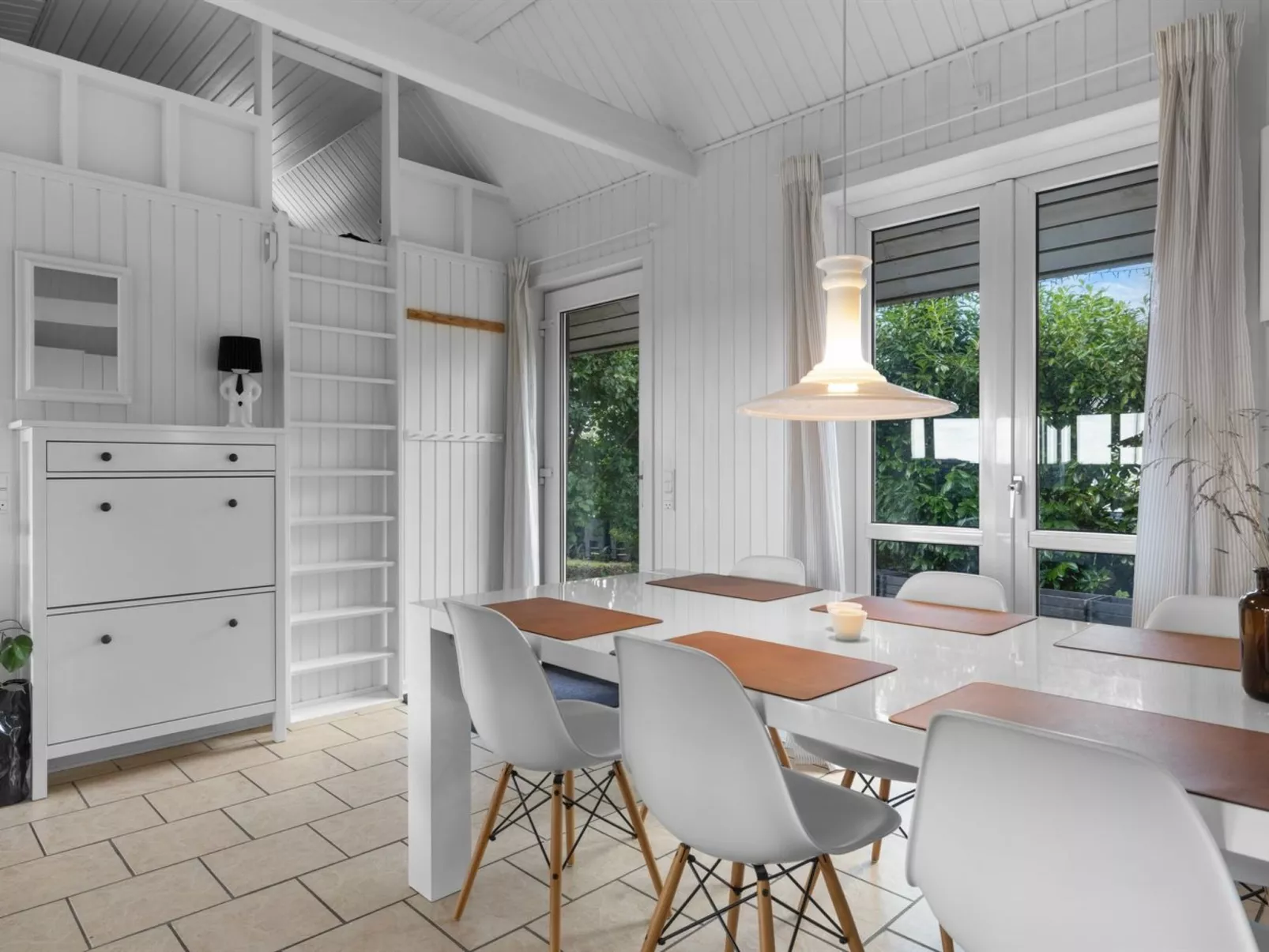 "Rolfkarl" - 250m from the sea-Drinnen