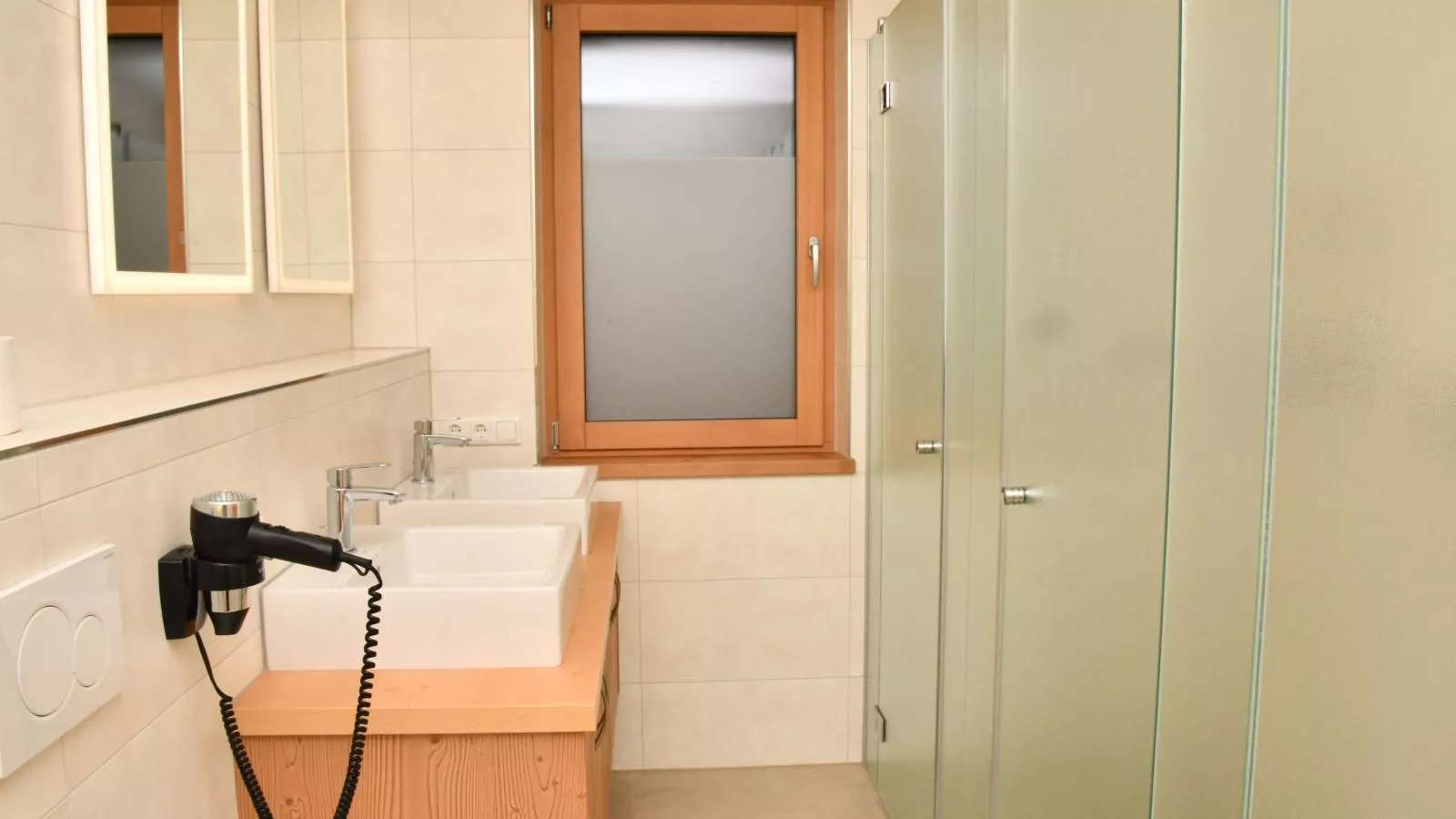 Apartments Next To The Ski Lift GF 1-Salle de bain