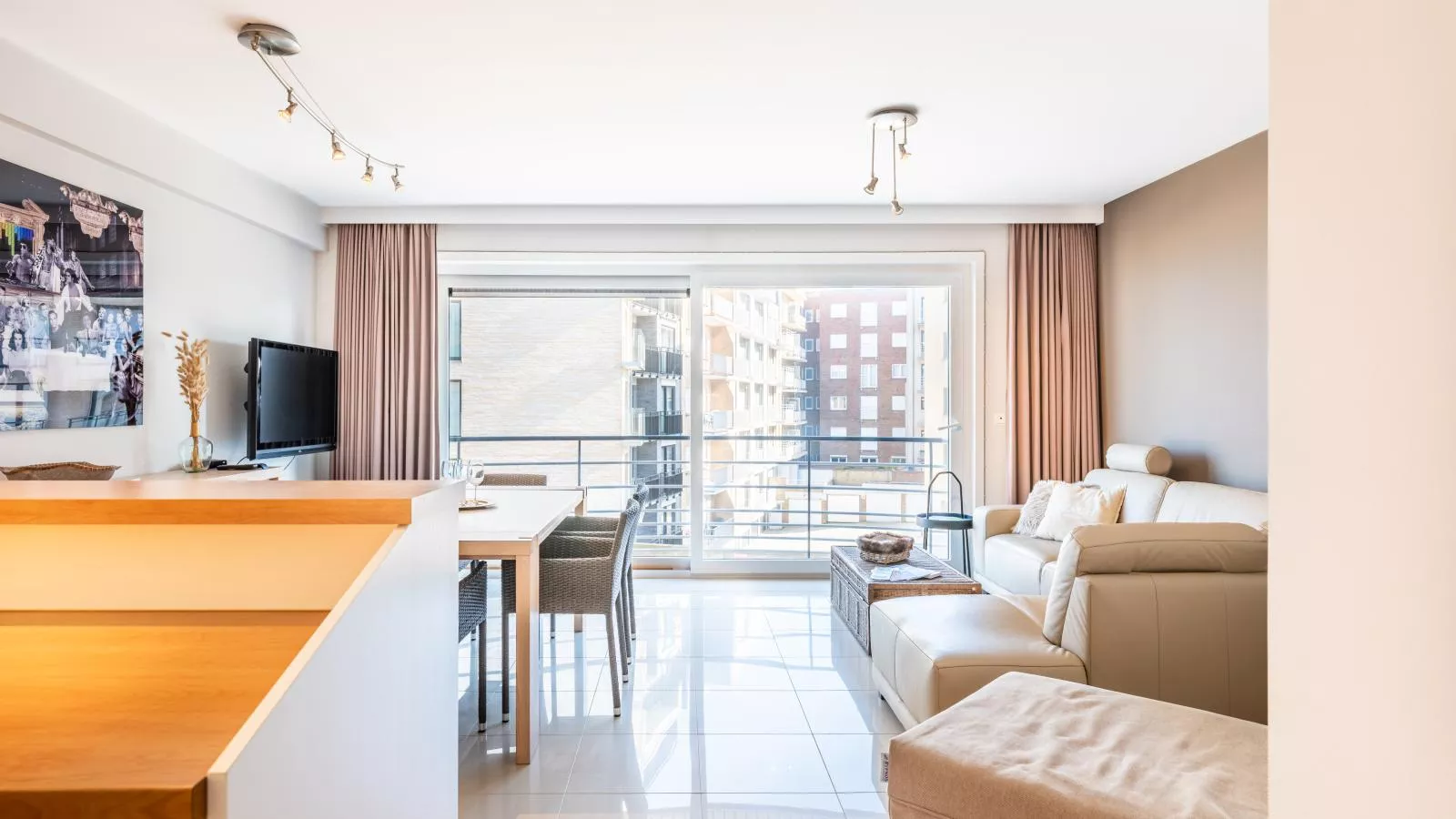 Guernsey tweede-Living room