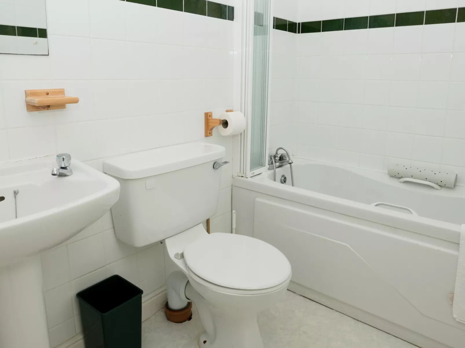 Moore Bay(TR4) HH No 14A-Dedans