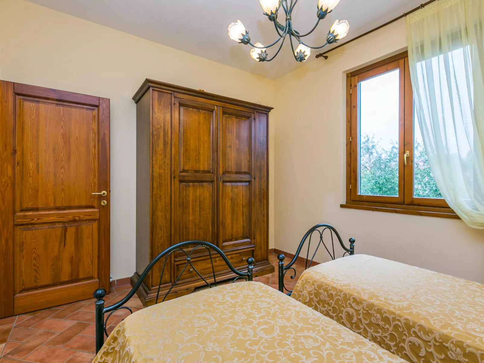 Ginestra-Dedans