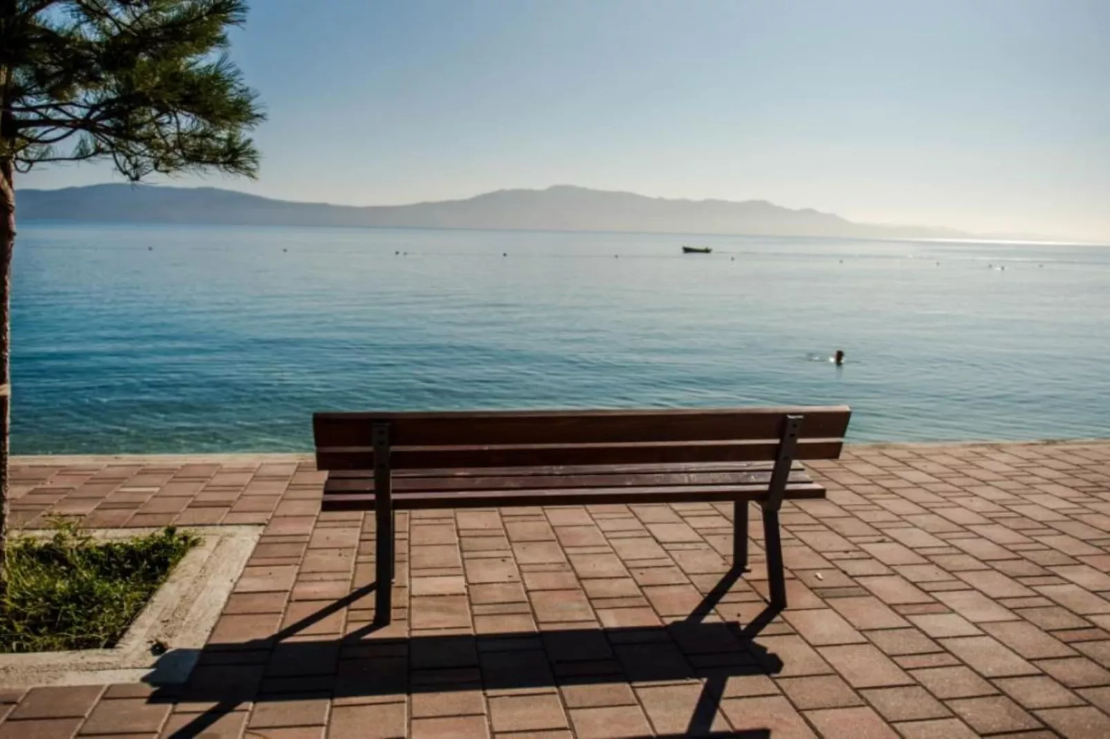 One Bedroom Apartment with sea wiev 3-Outdoor