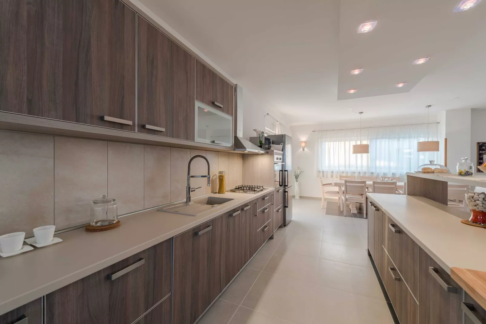 Luxury Escape with Swimming Pool & Modern Design -Deluxe Four Bedroom Villa with Private Pool (Villa 6)-Küche