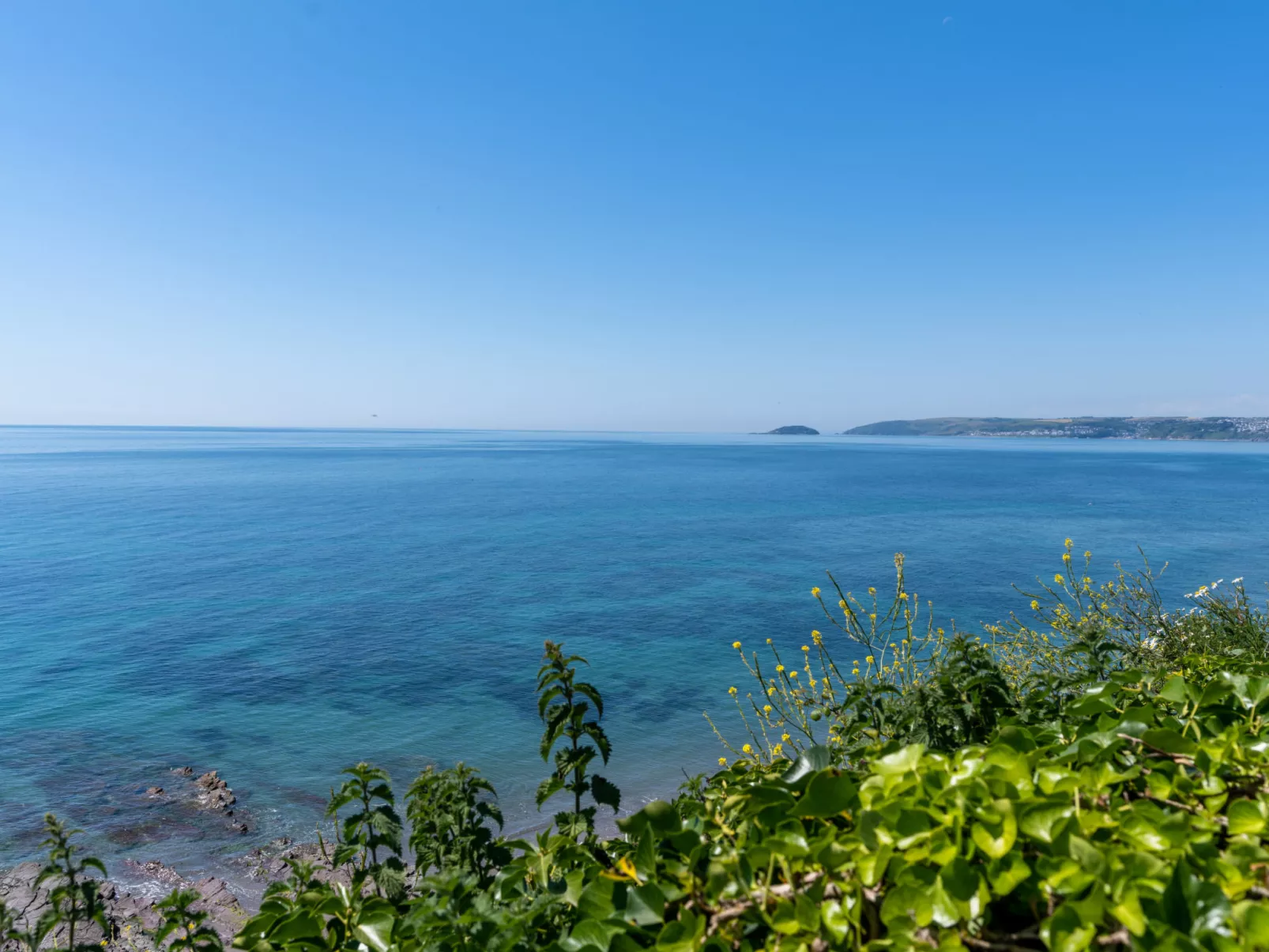 Avalon Sea Views-Dehors