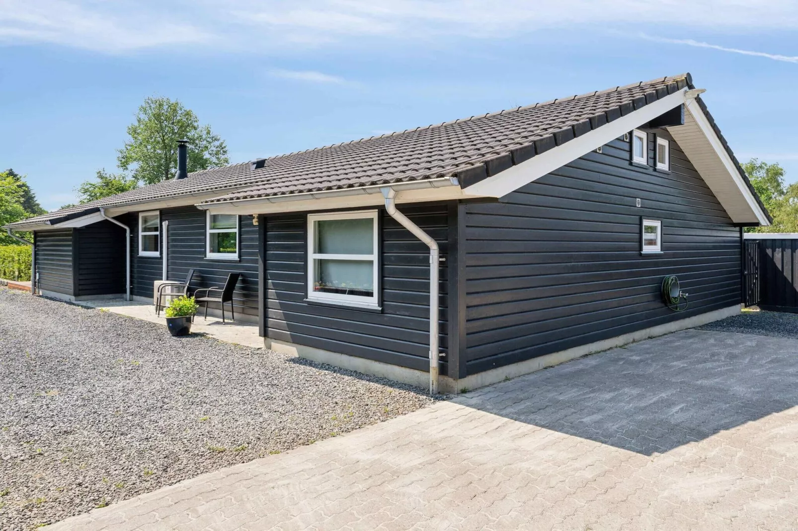 5 Sterne Ferienhaus in Fårvang-Im Freien