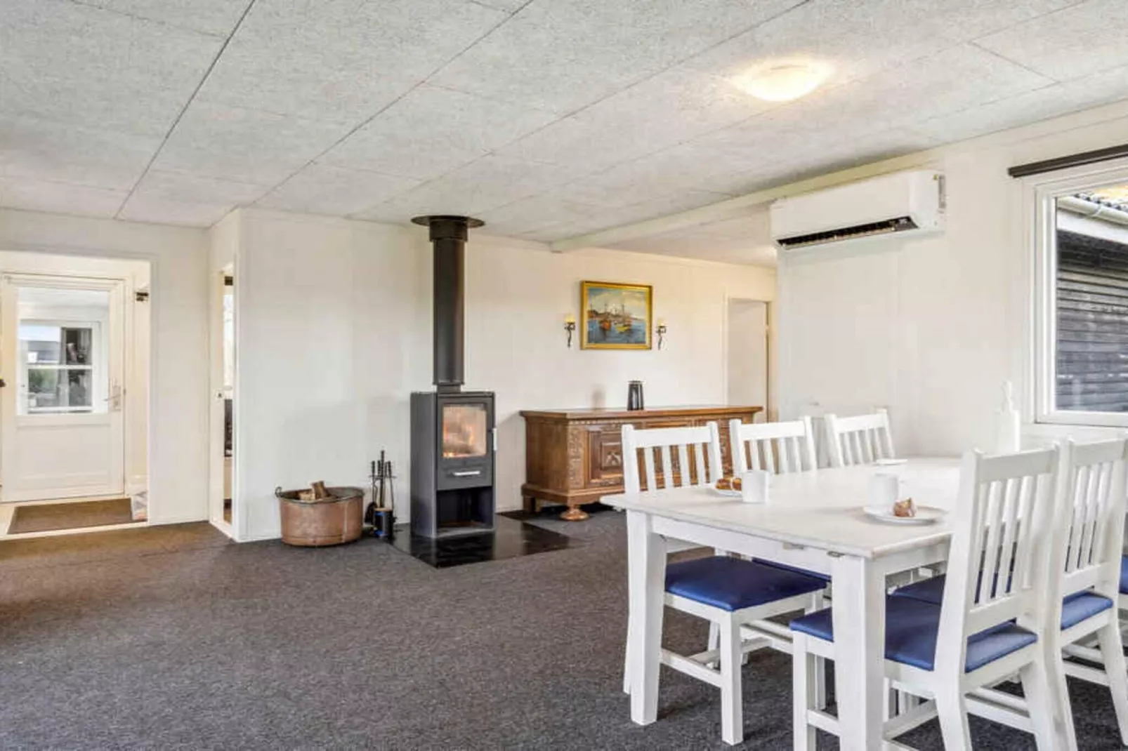 5 star holiday home in Vinderup-Indoor