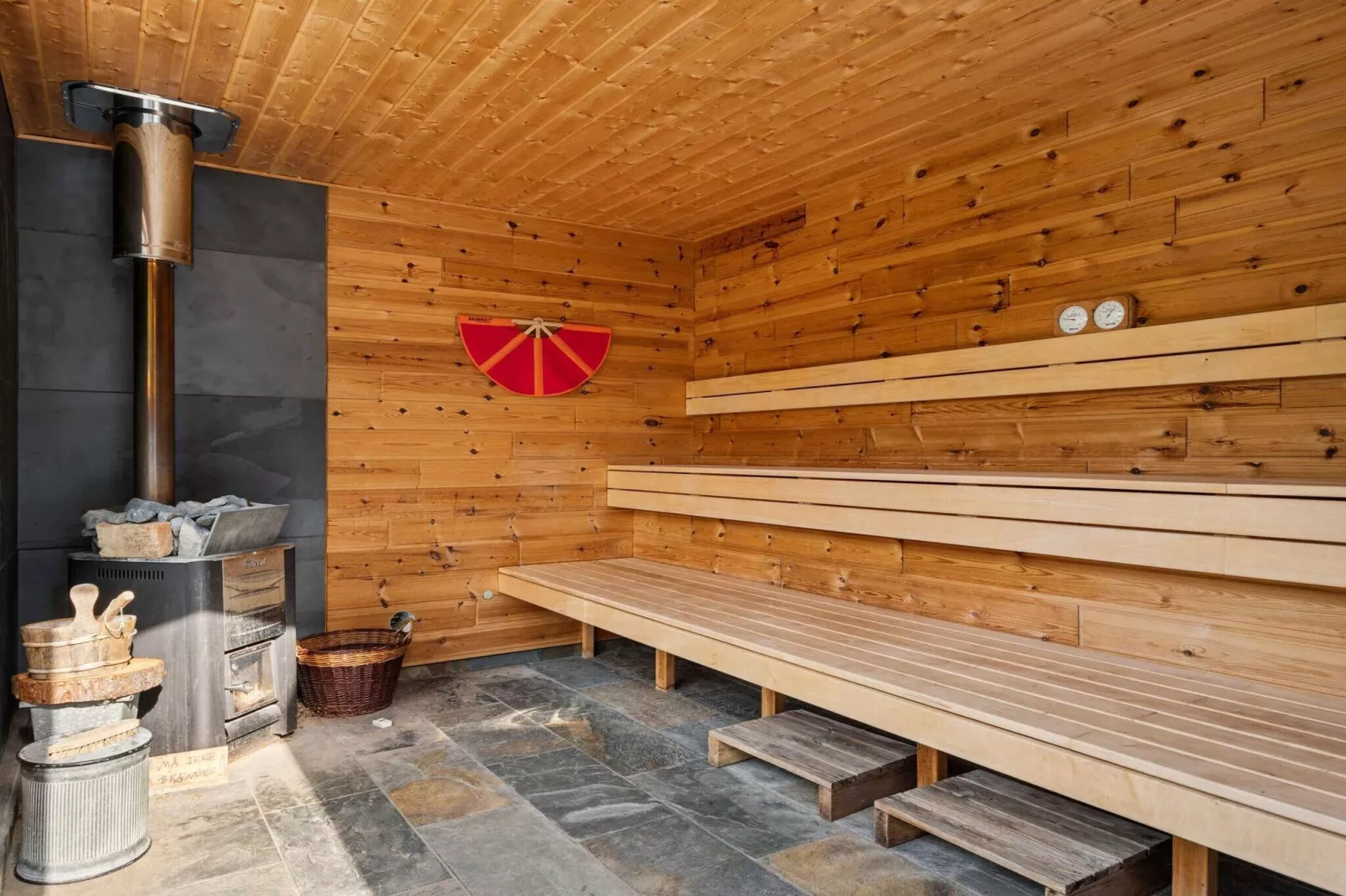 4 Sterne Ferienhaus in Faxe Ladeplads-Innenbereich