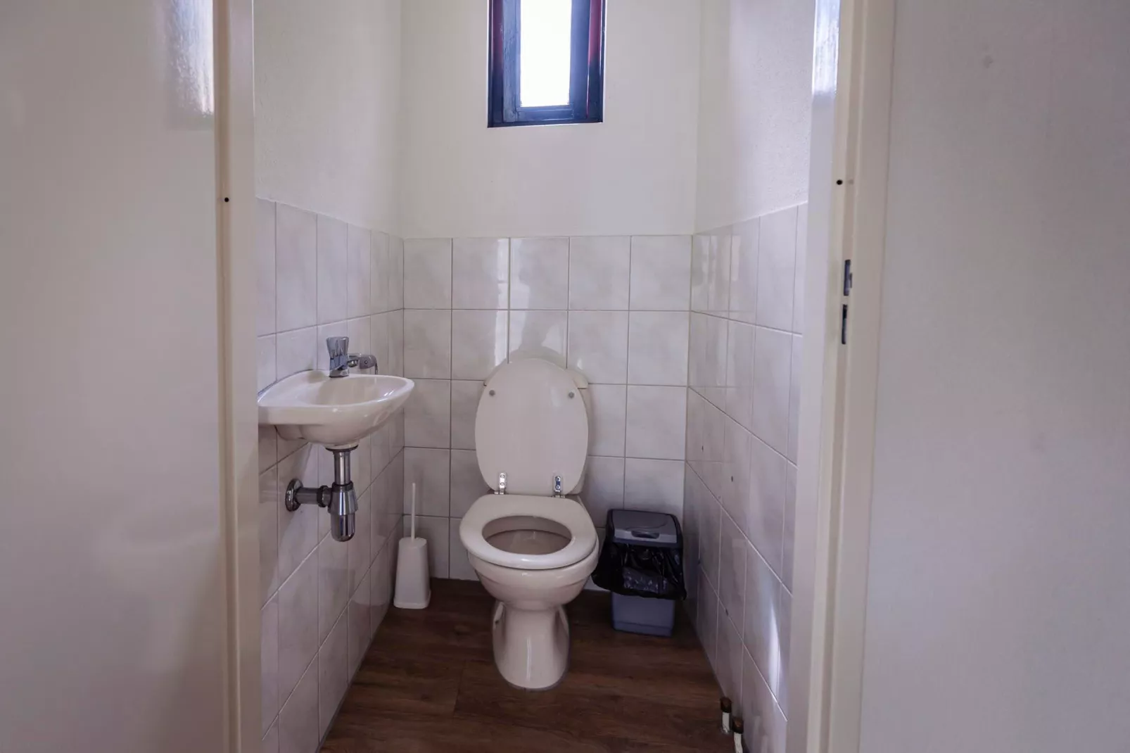 8 - Persons Family bungalow-Badezimmer