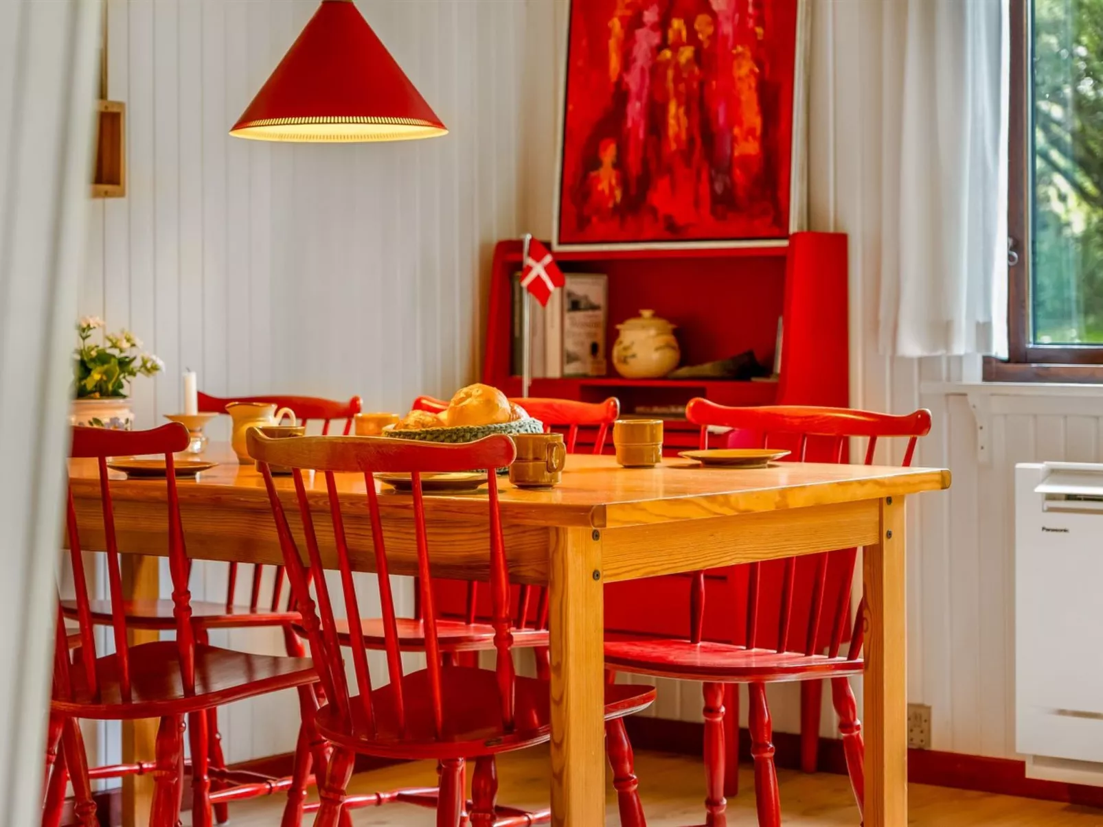 "Wenche" - 840m from the sea-Inside