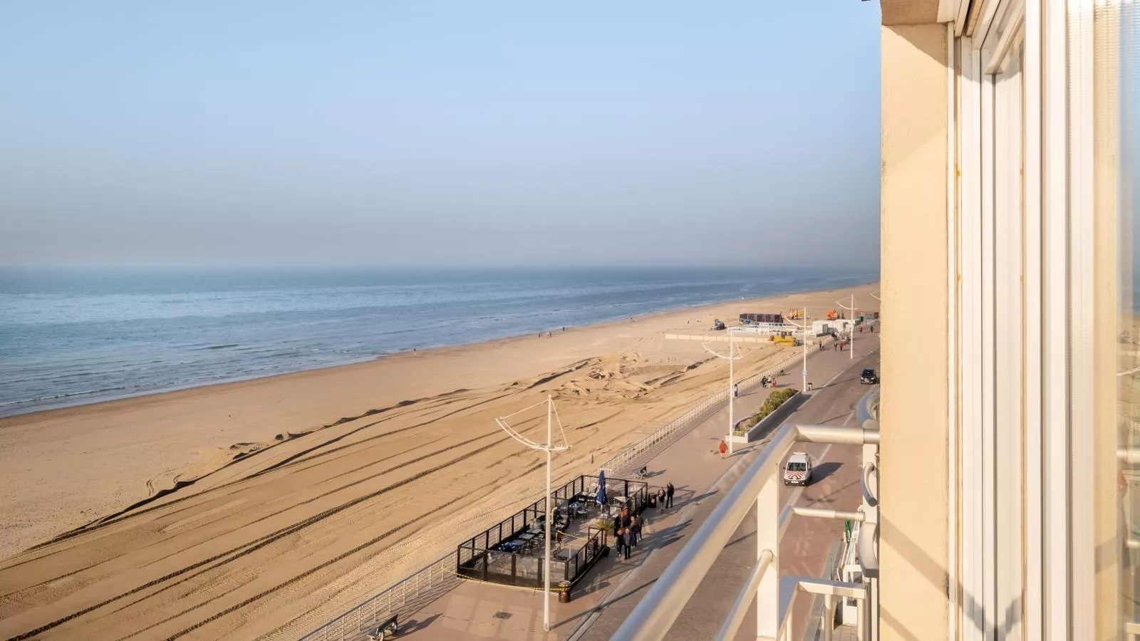 Neva cinq-Aussicht Sommer