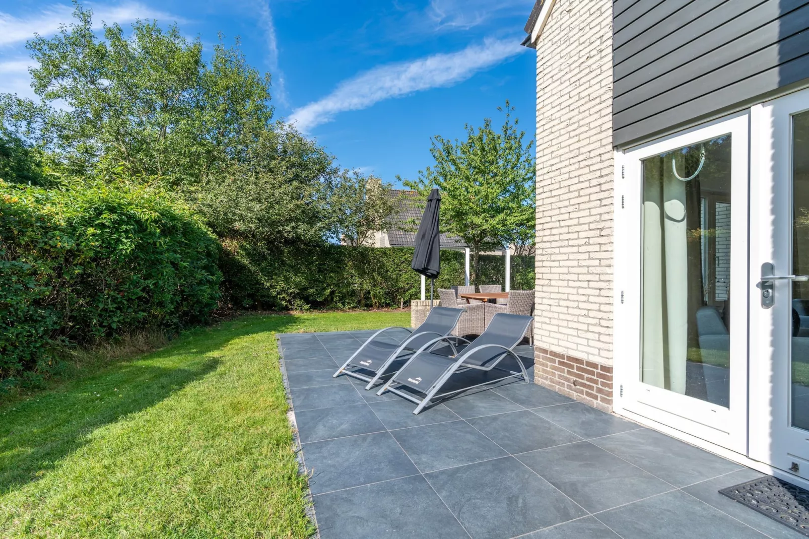 Kamperfoelie 85-Terrace balcony