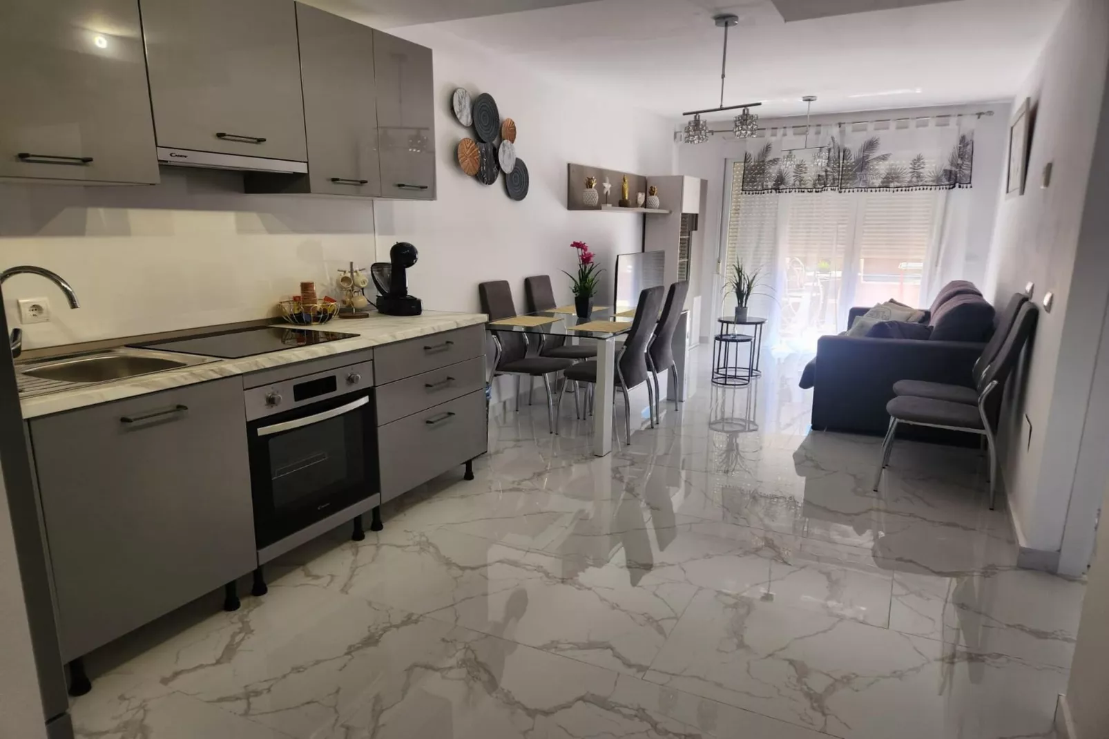 CT 339 AL - Faro's Paraiso de Vera Apartment-Kitchen