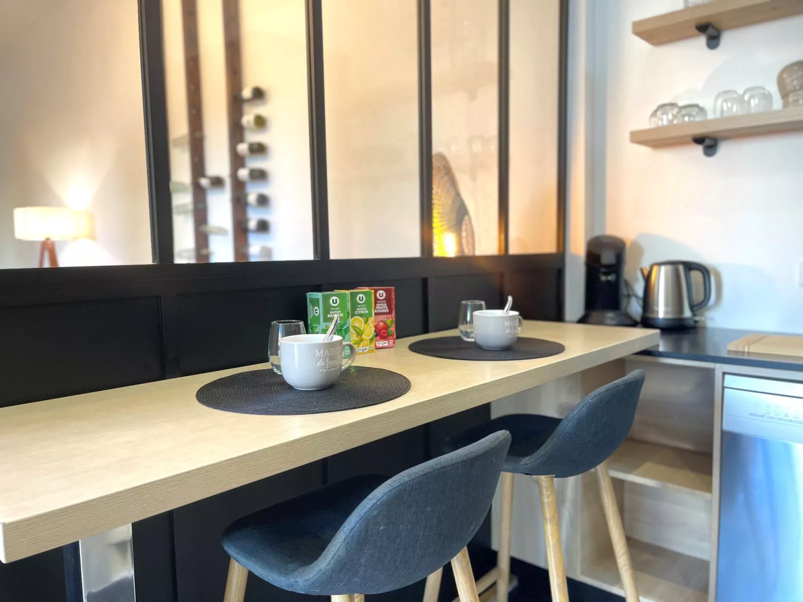 Côté Bassin-Drinnen