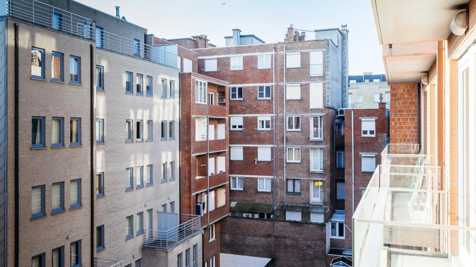 LaVue Deux-Terrace balcony