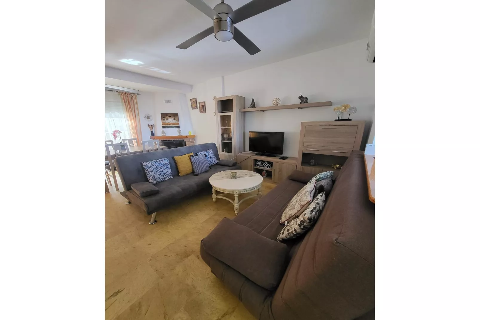 CT 345 AL - Faro's Cala Marques Townhouse-Living room