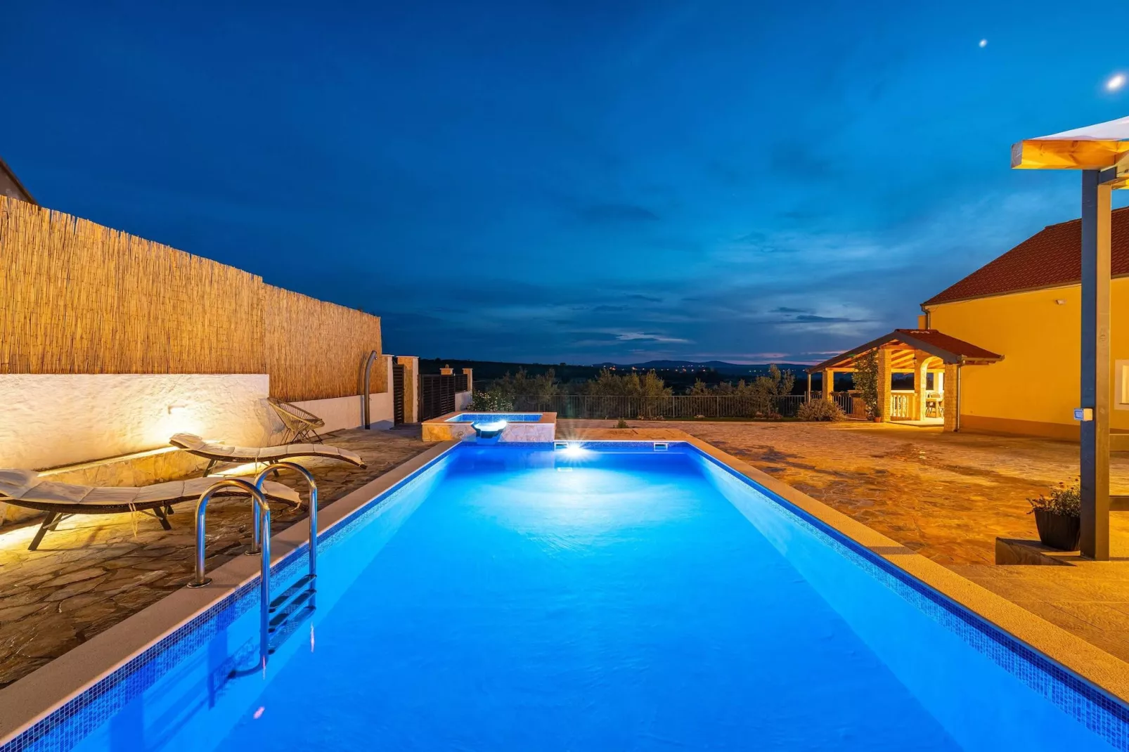 Holiday home Agro Casa-Piscine