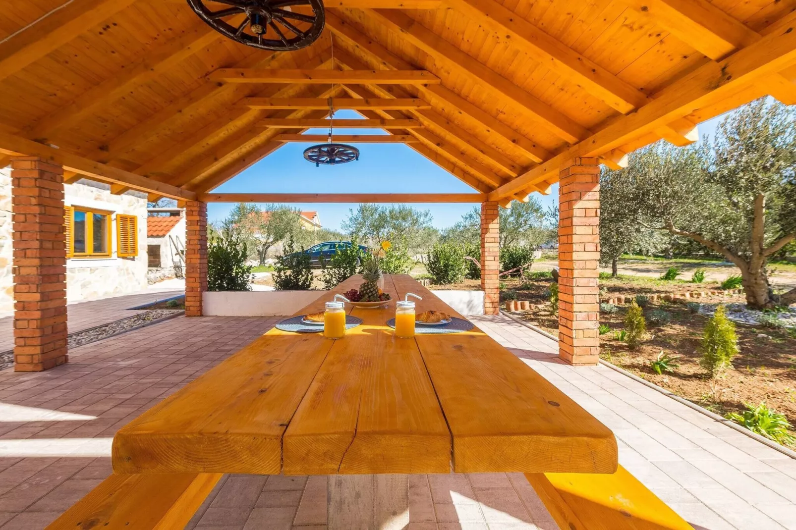 Holiday home Barba-Dining room