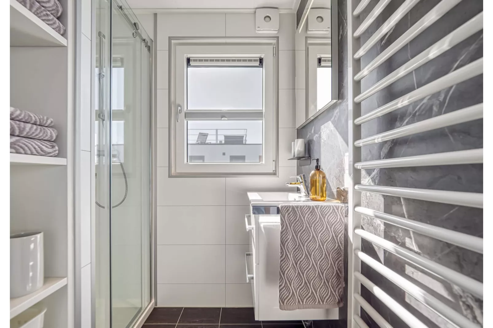 Hausboot in Ribnitz-Damgarten-Bathroom