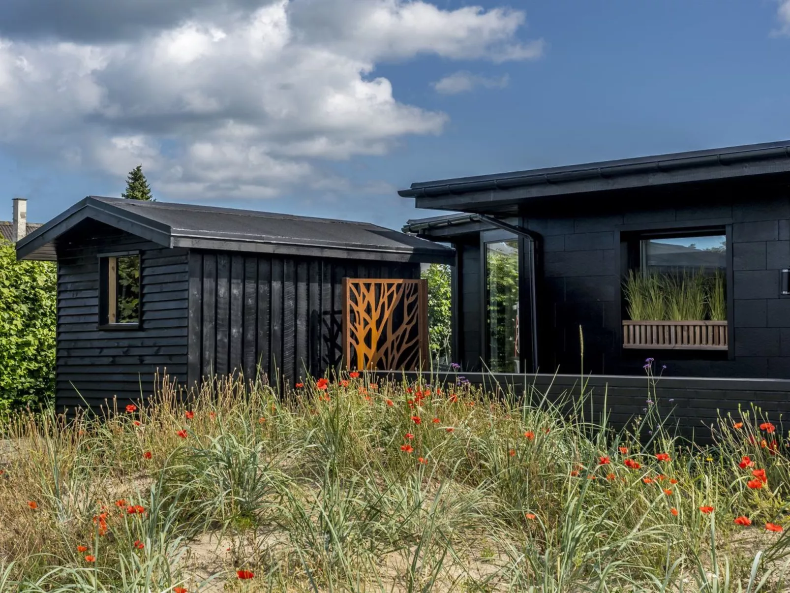 "Solfrid" - 900m from the sea-Outside