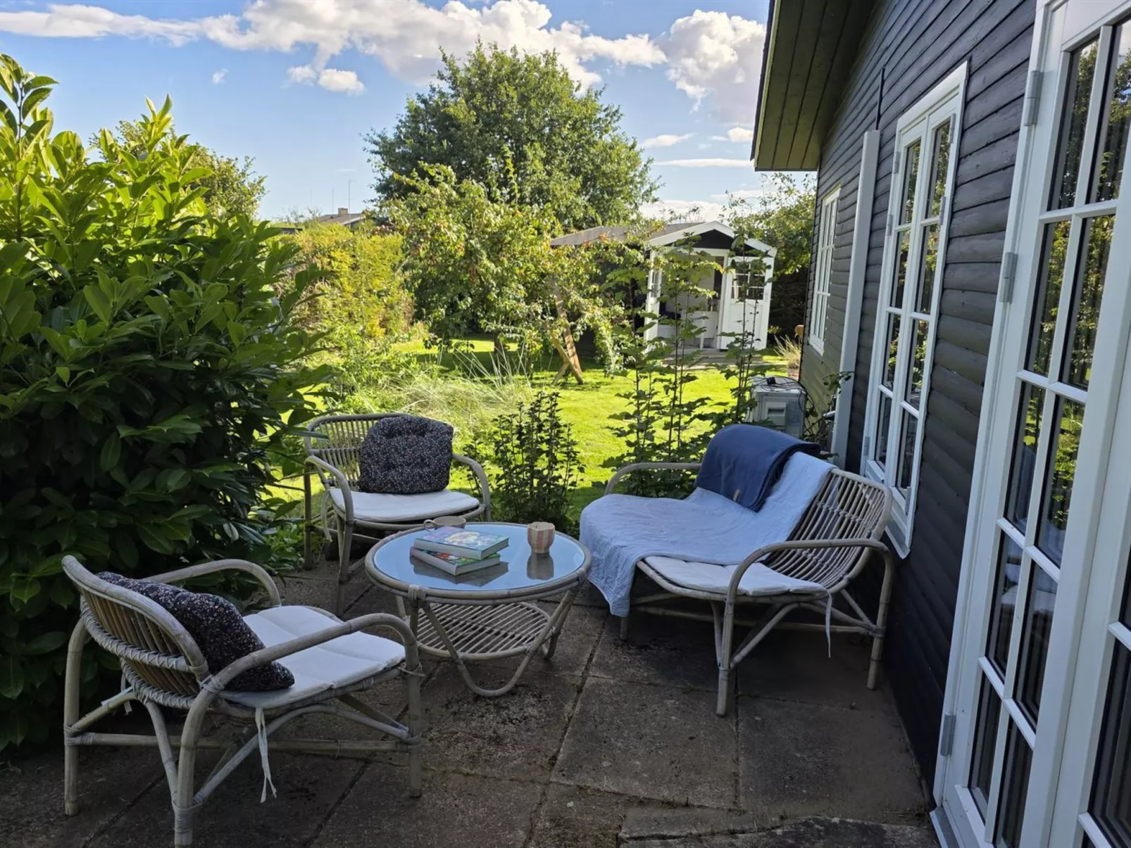 "Yvette" - 350m from the sea-Outside