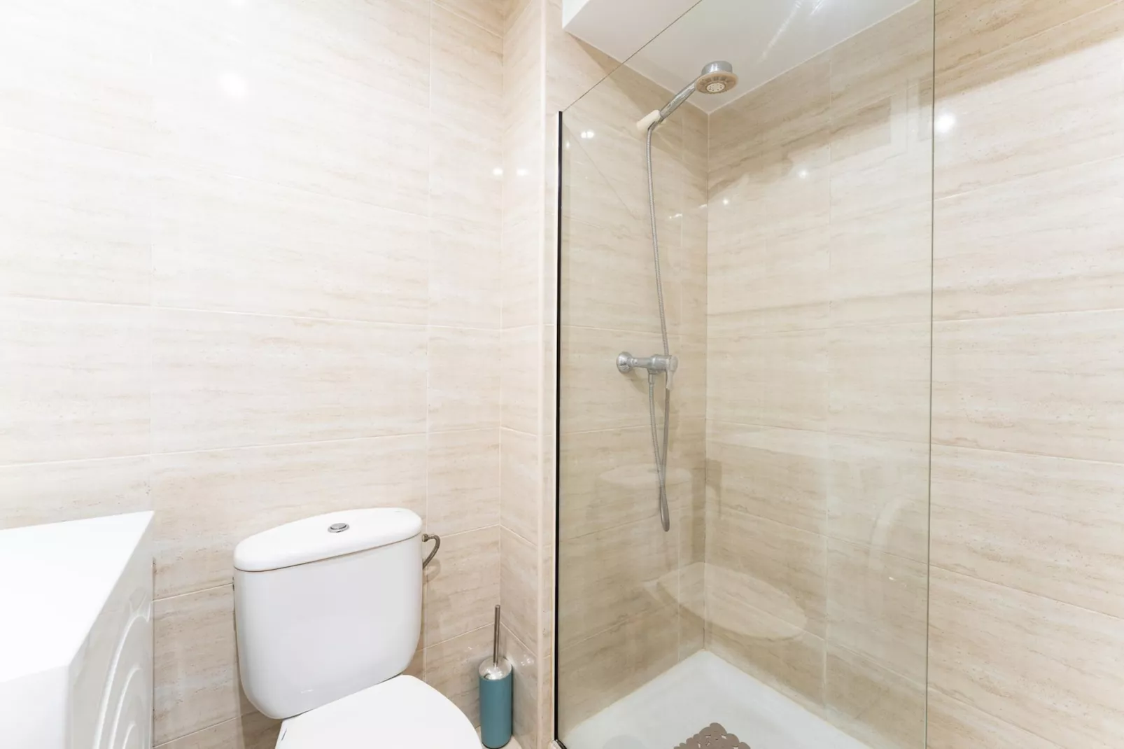 CT 402 - Faro's Perla Beachapartment Fuengirola-Bathroom