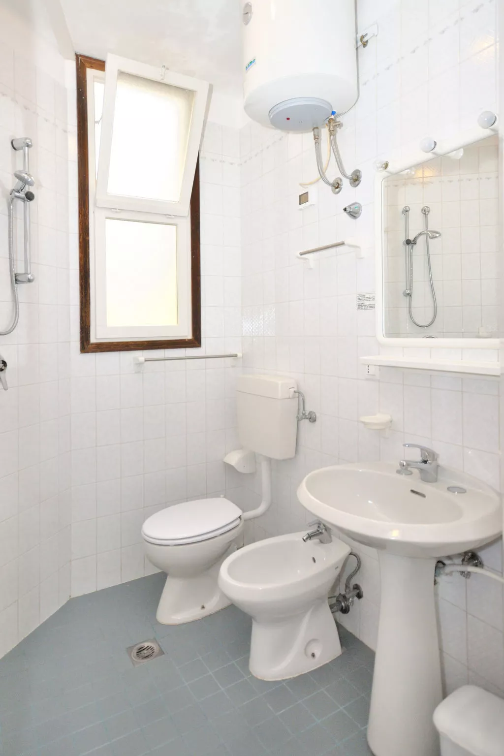 Villaggio Tivoli-Drinnen