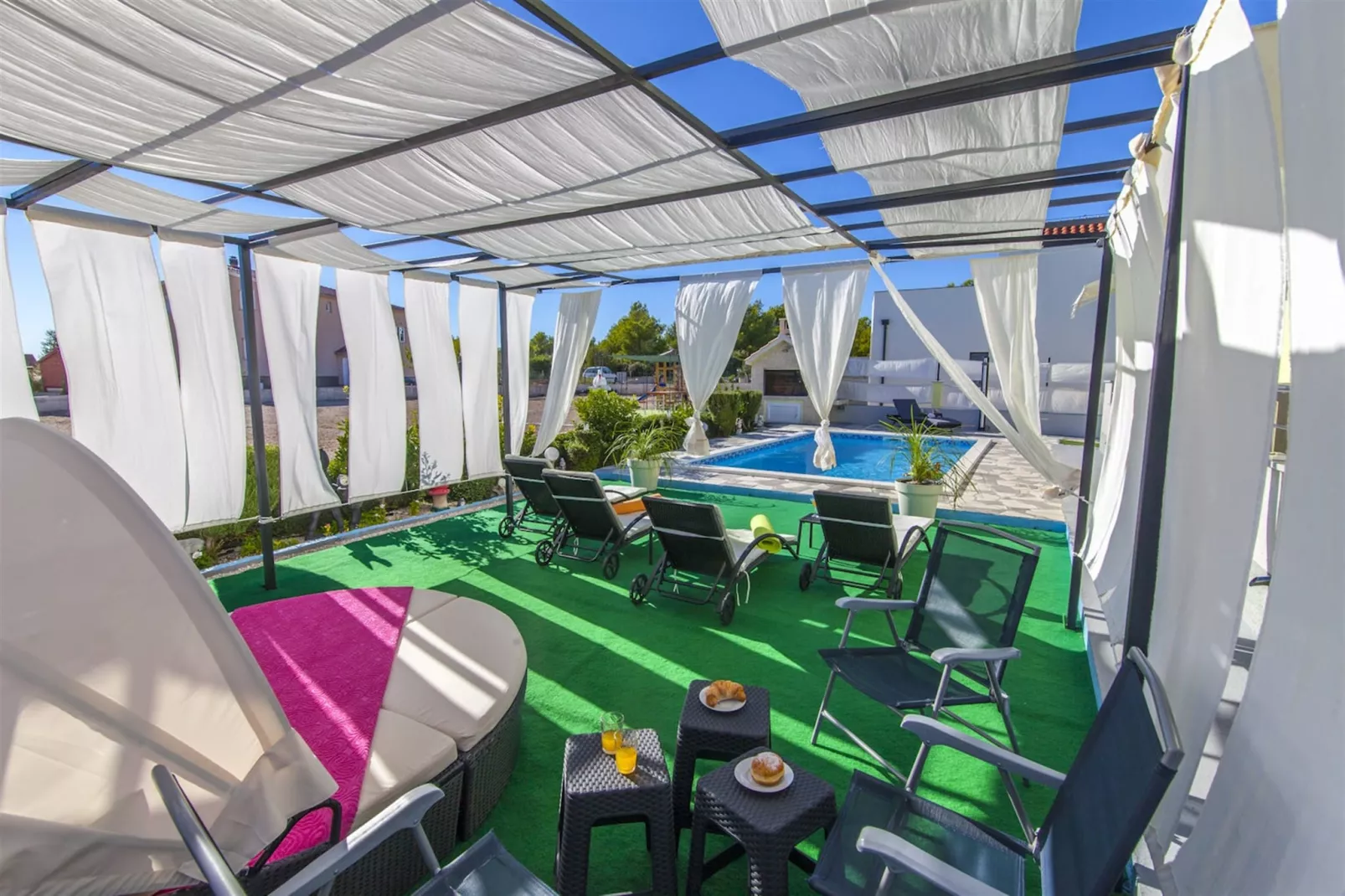 Sea view Villa Brodarica-Schwimmbad