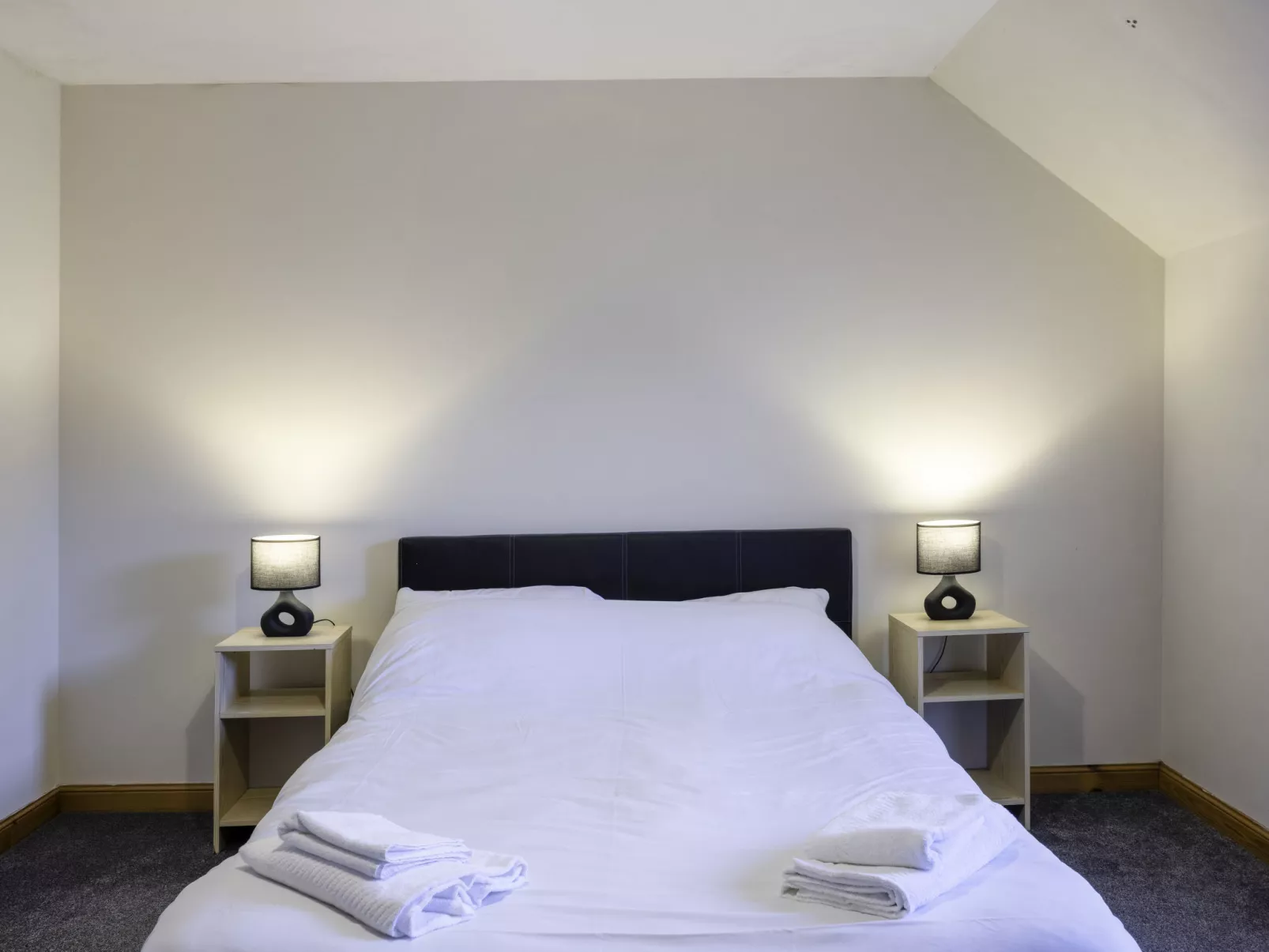 Pitgaveny Apartment-Inside