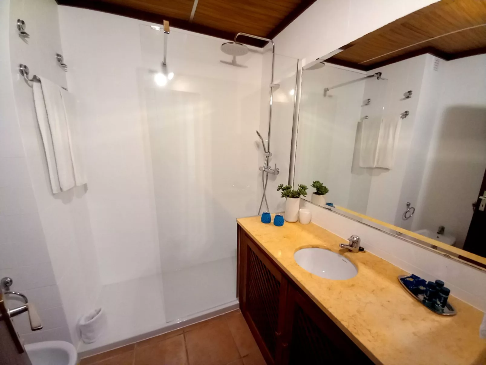 Joyce - Sunny Way-Dedans