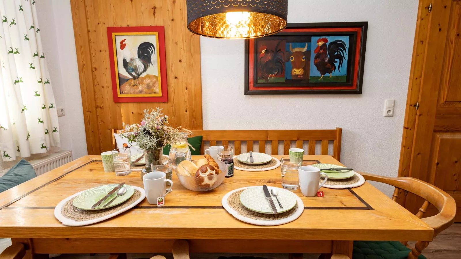 DAS Alpbach-Esszimmer