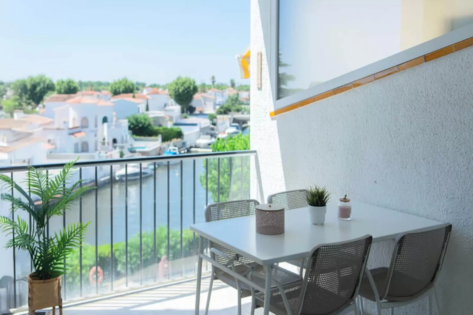 Appartements à Empuriabrava-Non tagué