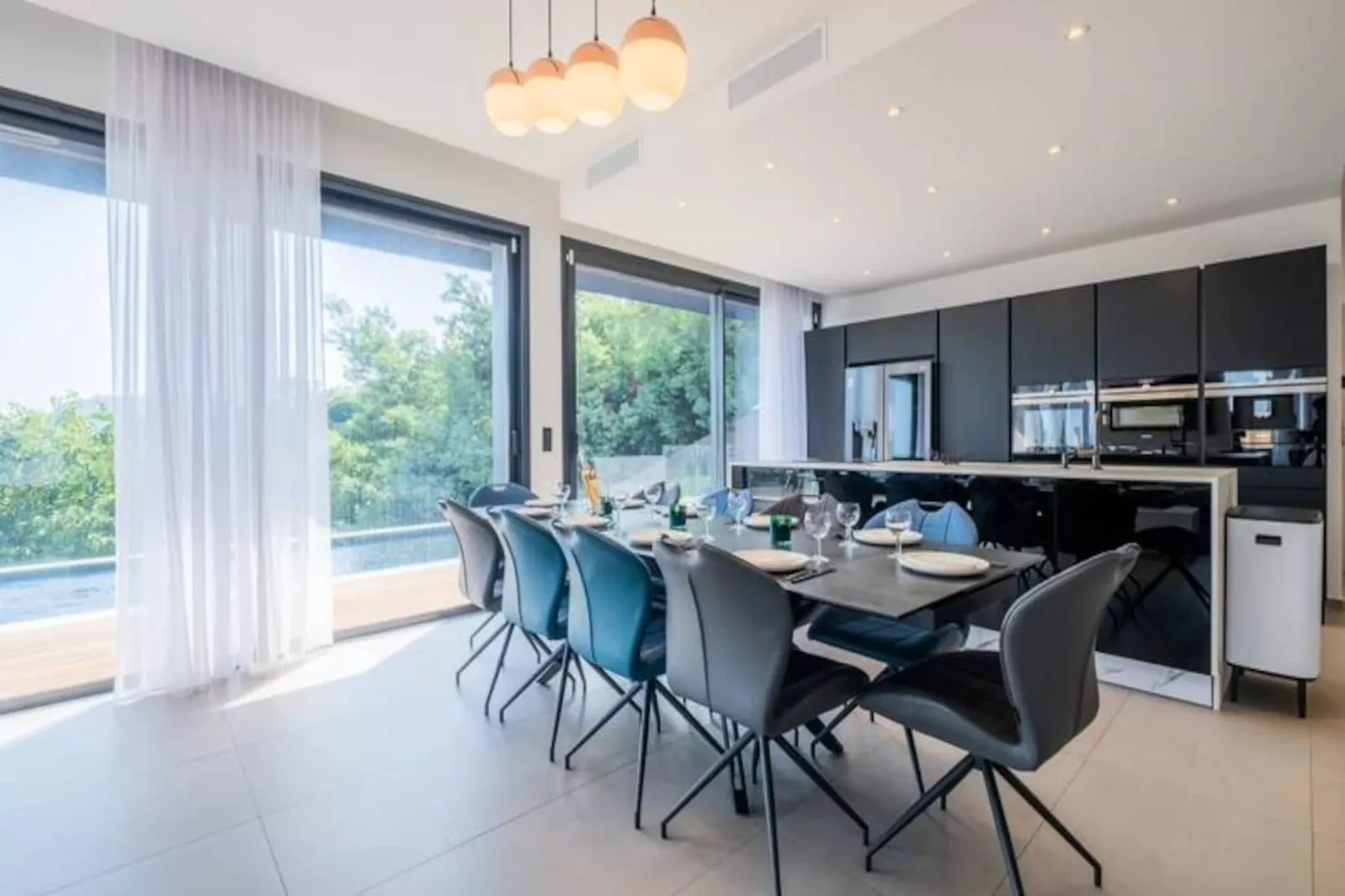 Résidence Maison D'architecte Avec Piscine Chauff&eacute;e & Sublime Vue Mer-Non tagué