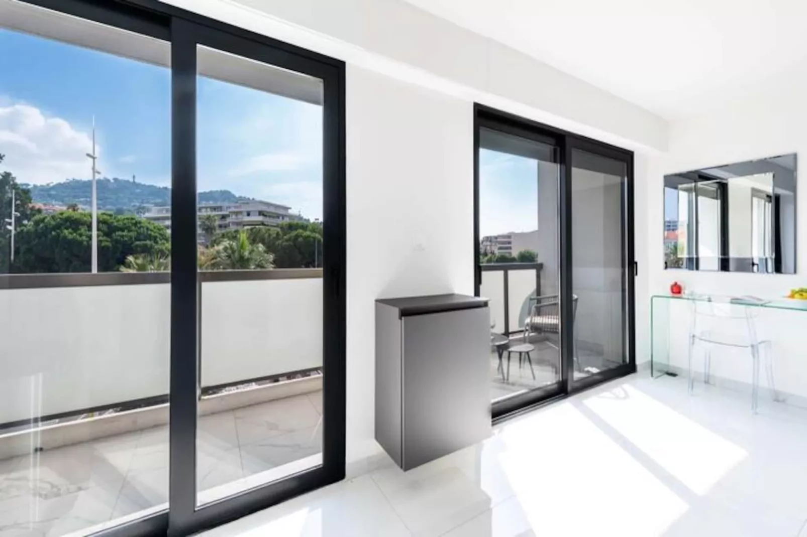 Résidence 2p Traversant, Centre Cannes, Rue D&rsquo;antibes-Non tagué