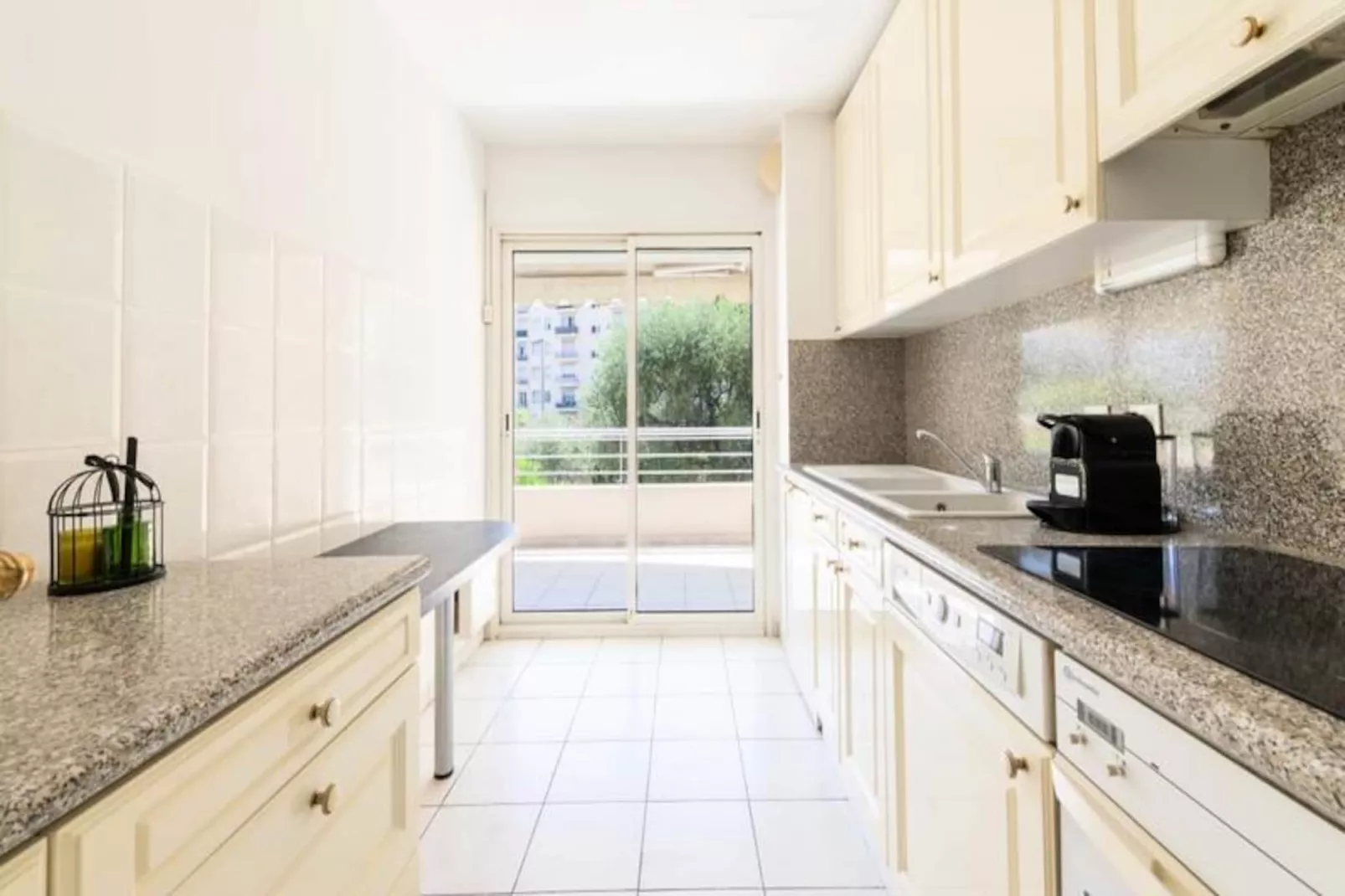 Résidence 2p Résidence Avec Piscine Et Garage, Proche Croisette-Non tagué